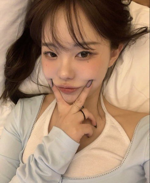 Ddos5y76's tweet photo. 아..💦❤️ 유부녀가 이래도 되는건가..? 너무..❤️ 아흐..💦💦
#연능 #지능 #여왕 #일진 #구닝 #상납 #야극 #야상극 #숭배 #사컨 #더티 #스캇 https://t.co/WsO7dbeVeh