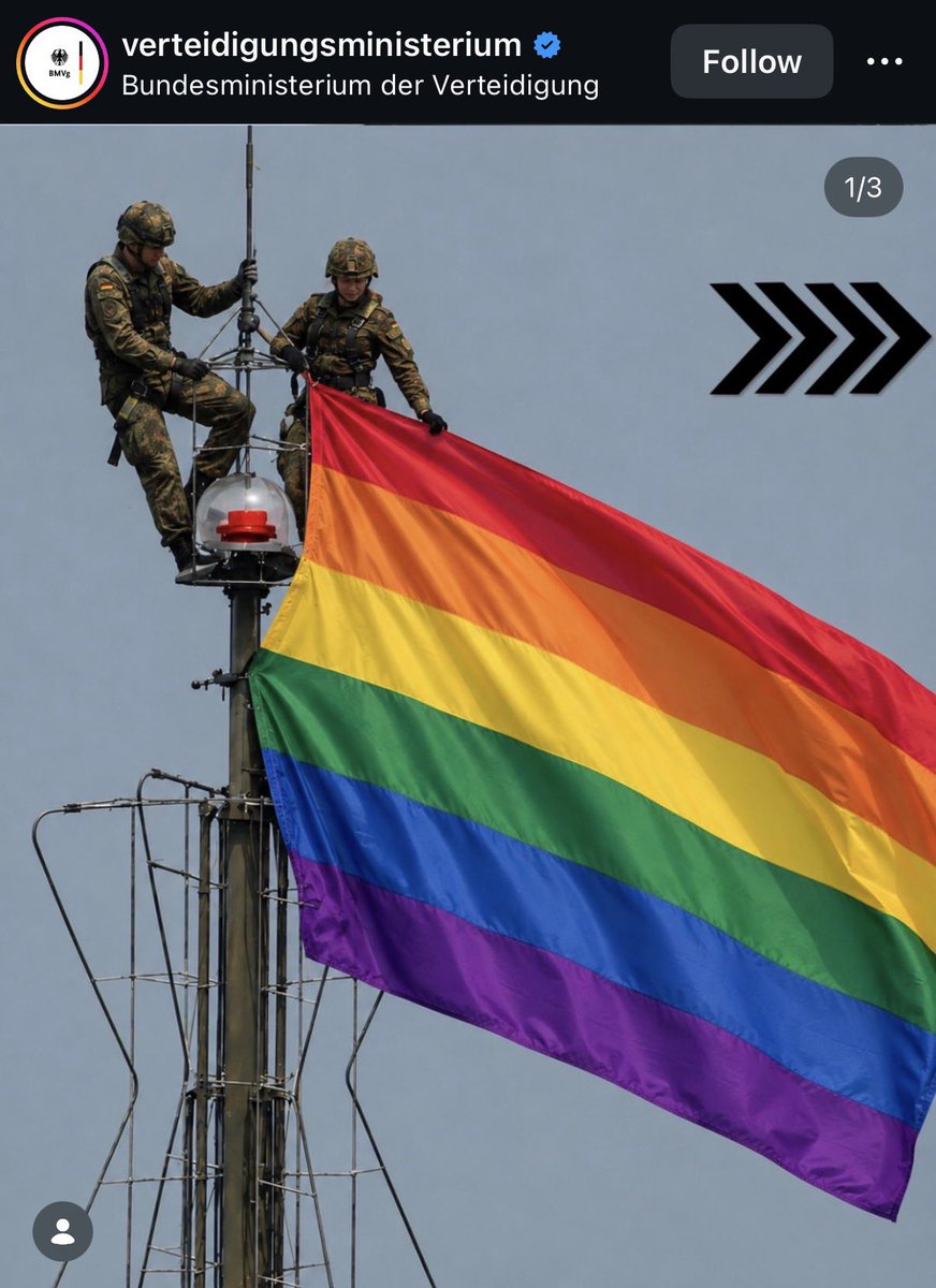 goddek's tweet photo. The German Ministry of Defense posted THIS today. Somewhere in the Kremlin, Putin is definitely panicking over this masterpiece. https://t.co/CZjkzS50wj