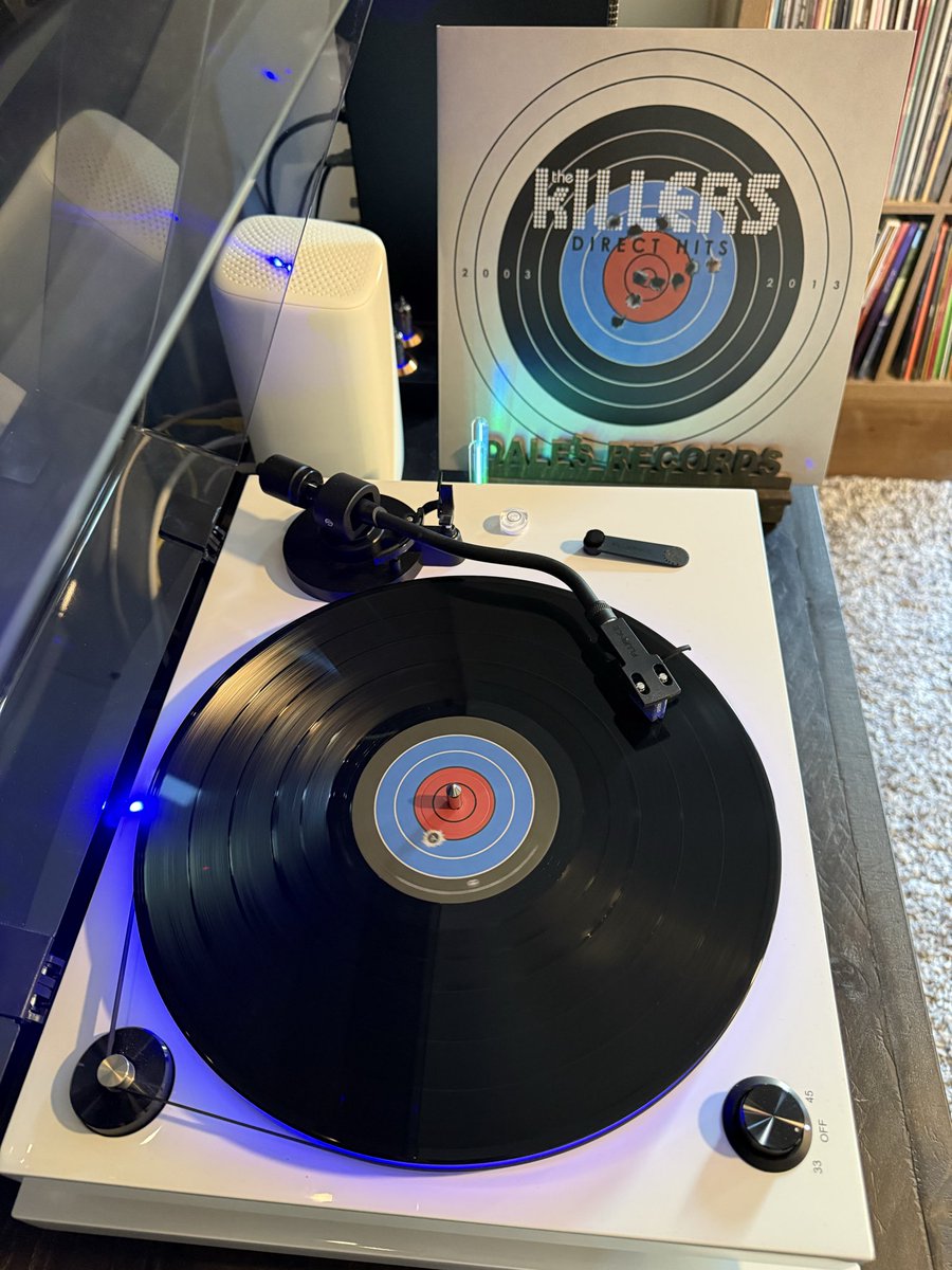 Habs_4_Life's tweet photo. Happy Friday!
Smile like you mean it!
Listen to music!
Cheers all! π»
#TheKillers #DirectHits #NowPlaying #VinylRecords #VinylCommunity πΆ https://t.co/QJ7UlB8v0Q