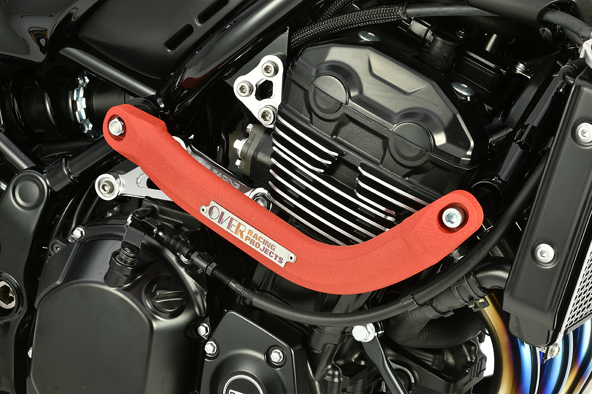 大人気Z900RS サブフレームに、SP仕様が出ました！ チタンエンブレム+