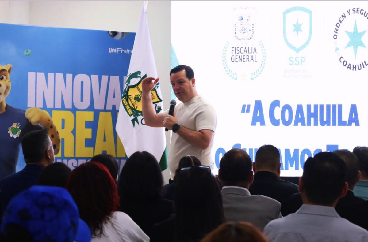 FedericoFdzMx's tweet photo. Semana tras semana visitamos Universidades y Preparatorias, porque estamos convencidos de que la prevención empieza con información útil para nuestra juventud.

Es importante que nuestras y nuestros jóvenes cuenten con la información necesaria sobre las consecuencias del consumo de drogas y que también conozcan el Modelo de Seguridad de Coahuila, encabezado por el Gobernador @manolojim.

#ACoahuilaLoCuidamosTodos

Nuestros ióvenes también cuidan de Coahuila, junto con nosotros.