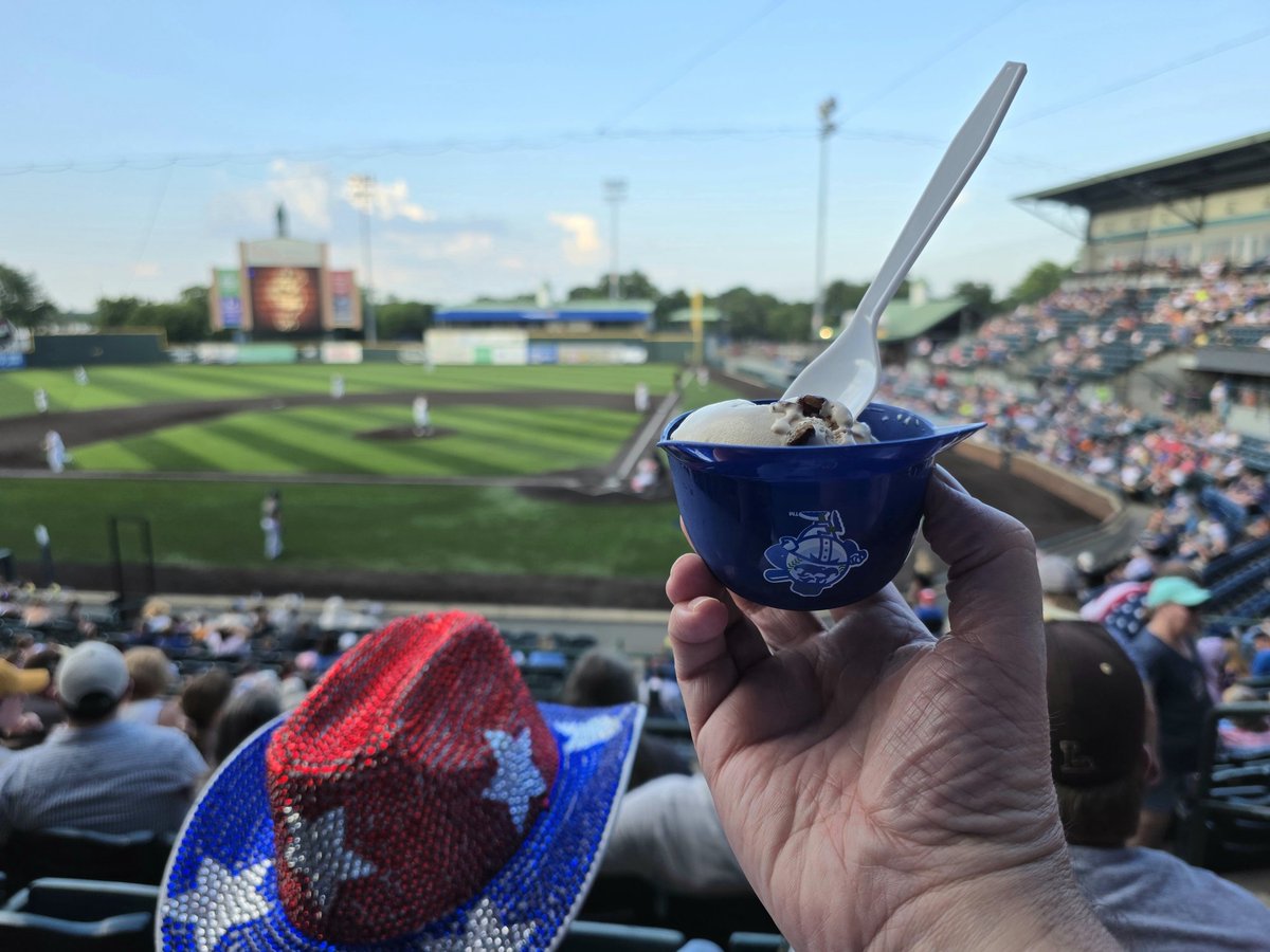 DustyWaxed's tweet photo. #america250 ...minor league baseball...ice cream helmet...fireworks...@GoLexLegends https://t.co/pSFyw5OWsI