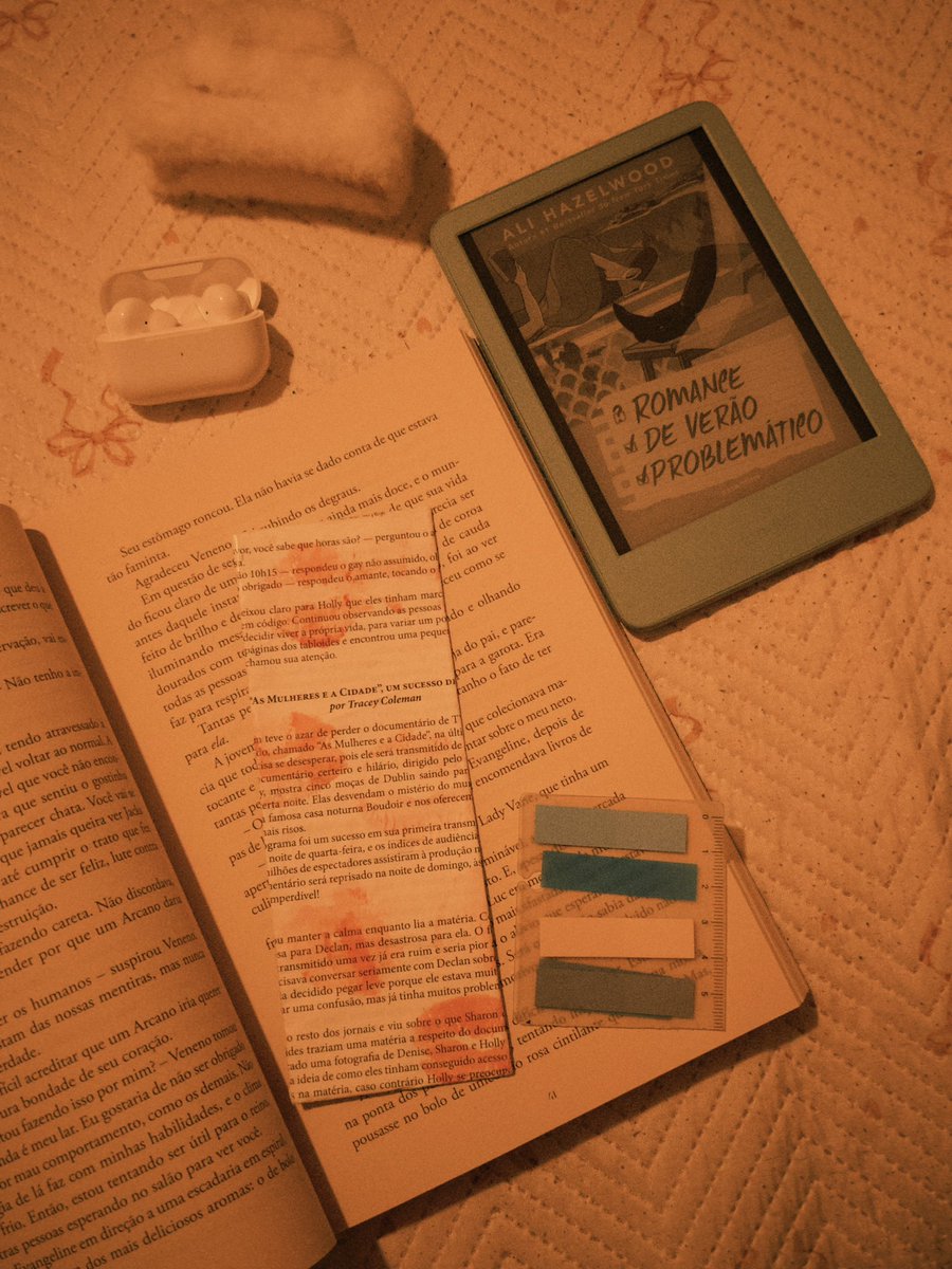 studynahh's tweet photo. O kindle realmente faz mágica né, terminei de ler em um dia e meio o livro que eu fiquei enrolando por quase dois meses https://t.co/Wd2rOtxril