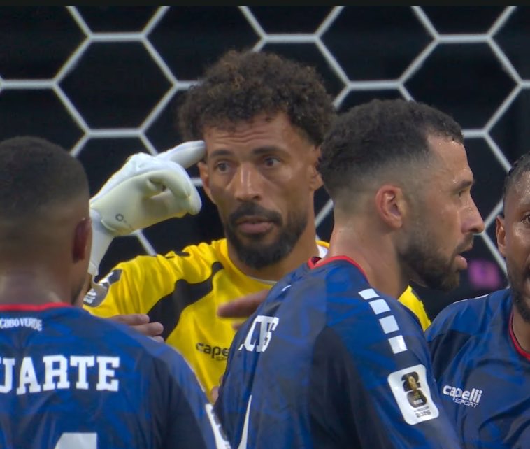 out of context brasileirão tweet media