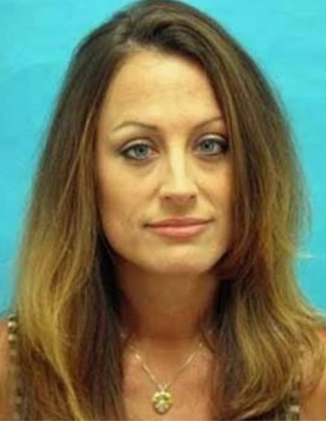 CellOrChipper's tweet photo. Would you hire a convicted sex offender to run your city?  Leaders of a city should live by example and not have sex with her teen students.

Or, do you feel 20 years have past and its ok?

https://t.co/u61HCSVyXH https://t.co/yvuM7Y6yii