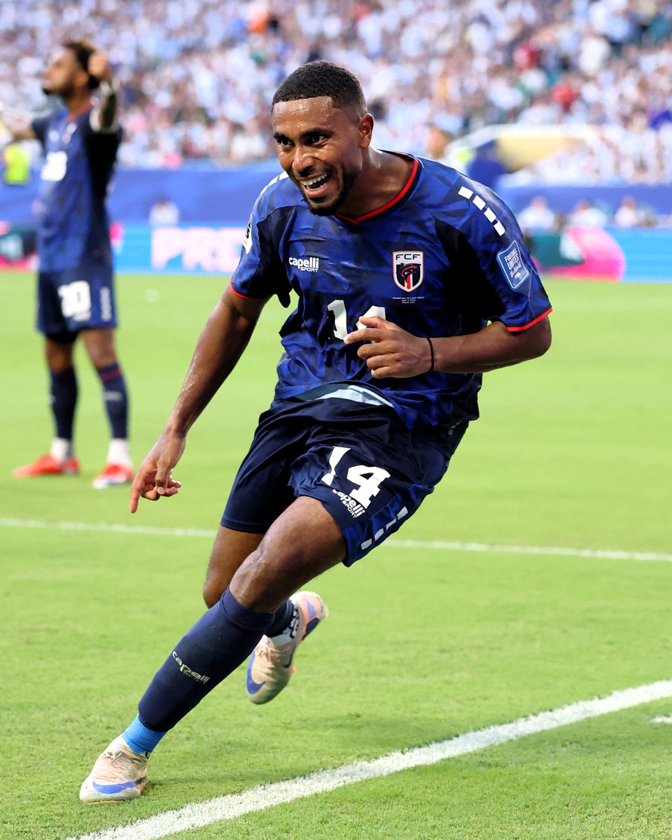 fifaworldcup_es tweet picture