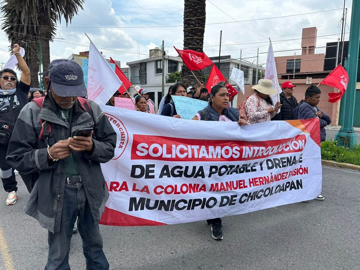 IsabelE72680795's tweet photo. #GobEdomexNoAtiendeALaGente  los privilegios se quedan en unas cuantas manos; el pueblo está totalmente abandonado a su suerte https://t.co/Eymgv6i9jv