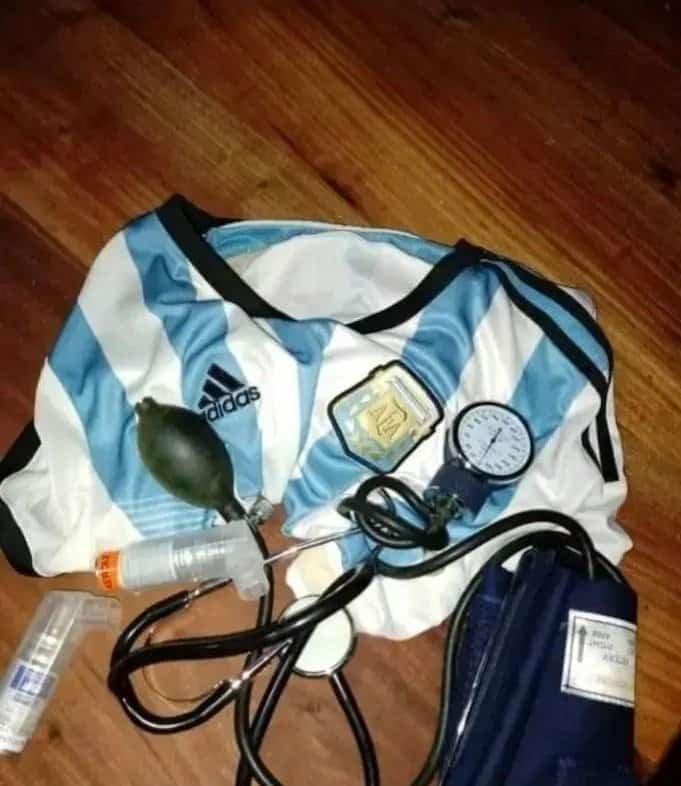 nxptunzzz's tweet photo. 🕯      🕯
           🕯                       🕯
                  SEGUNDO
       🕯        GOL DE         🕯 
                 ARGENTINA
           🕯       🇦🇷🇦🇷       🕯
                   🕯       🕯 https://t.co/lzON70wfcO