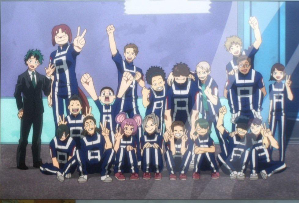 ktdkpilled's tweet photo. This picture fucking kills me bro like he's already so tiny but then they decided to put him right next to the tallest person in class just for shits and giggles😭😭 Whys my sensei such a babygirl dawg 😭😭😭😭😭 https://t.co/8JhRLTrnFf