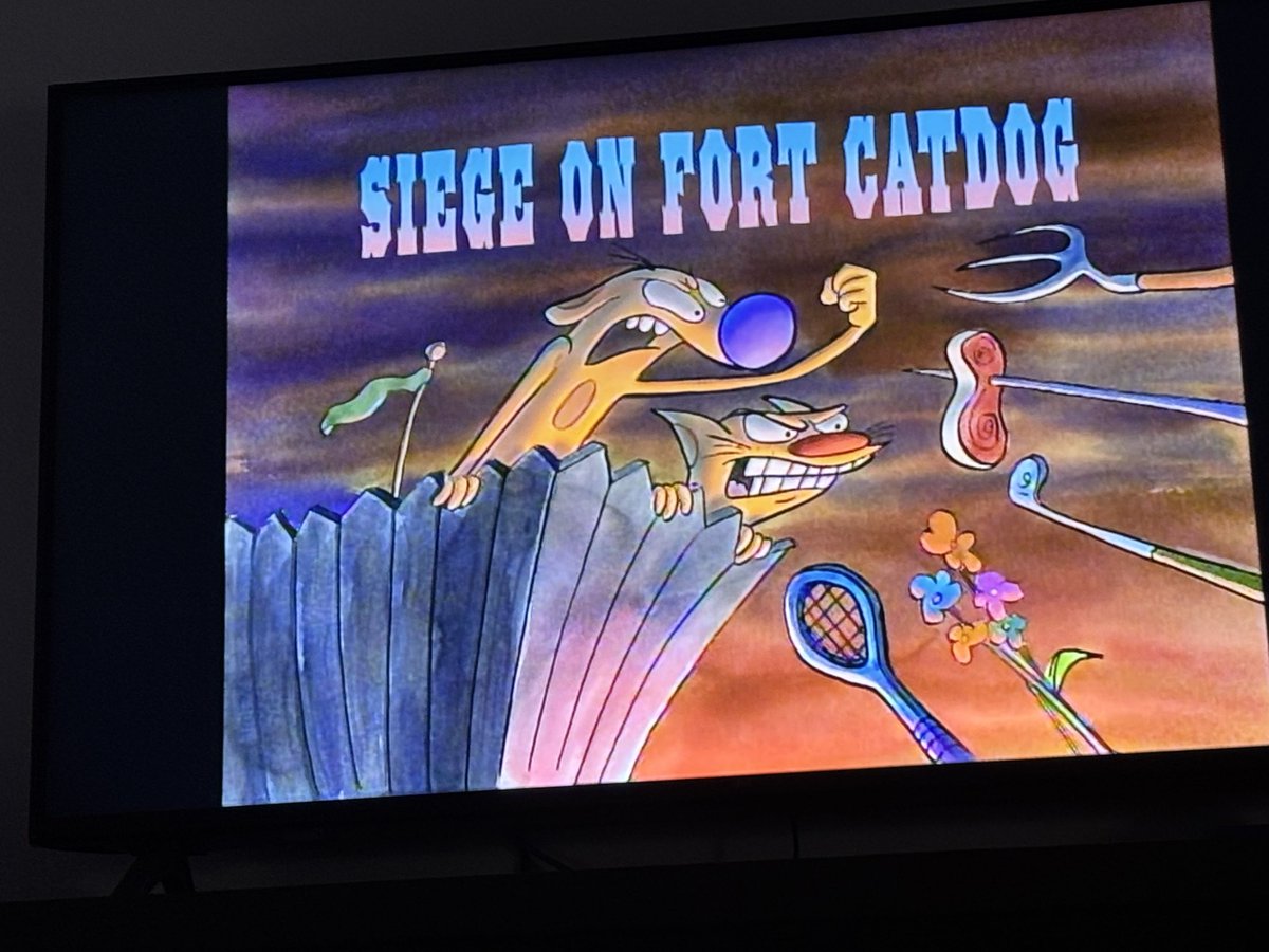 raptdonaught2's tweet photo. I know Twitter was complaining about how catdog doesn’t hold up as much as an adult and I sort of agree, but i think halfway through season one it picks up a bit. This is one of the most entertaining and best looking episodes so far. https://t.co/xi6NDmqcN9