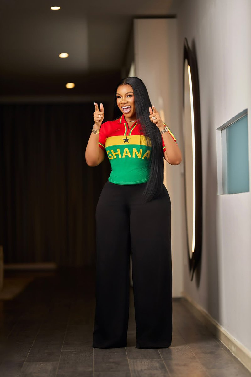Serwaa_Amihere's tweet photo. 🇬🇭 https://t.co/ScKH2shiwZ