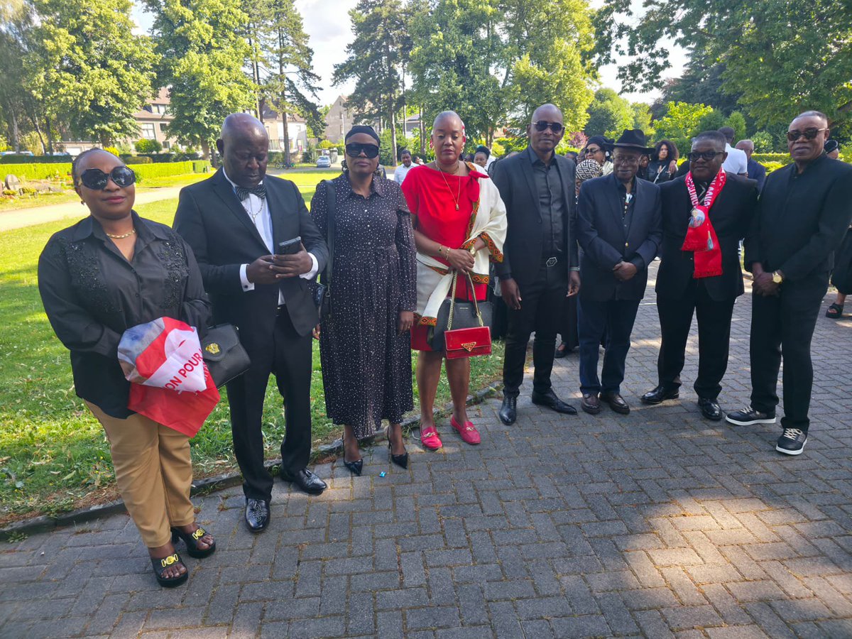 uncrdc's tweet photo. @VitalKamerhe1 @BillyKambale1 @FemmesUncKin @UncDiaspora @BenitoKiangudi @yvesnswal #Essen https://t.co/URQqKPNfTU