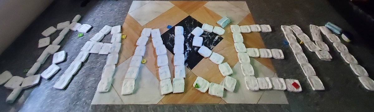 pecucuonsol's tweet photo. @blknoiz06 

BEAR MARKET SHIFT. THE BLACK BULL IS HERE.

This wasn't the easiest thing to pull off. Getting five kids together, keeping them focused, convincing them to hold letters, smile at the same time, and stay in one place 😅 It was a beautiful chaos.
The funniest part? https://t.co/ZlKGo9nxG5