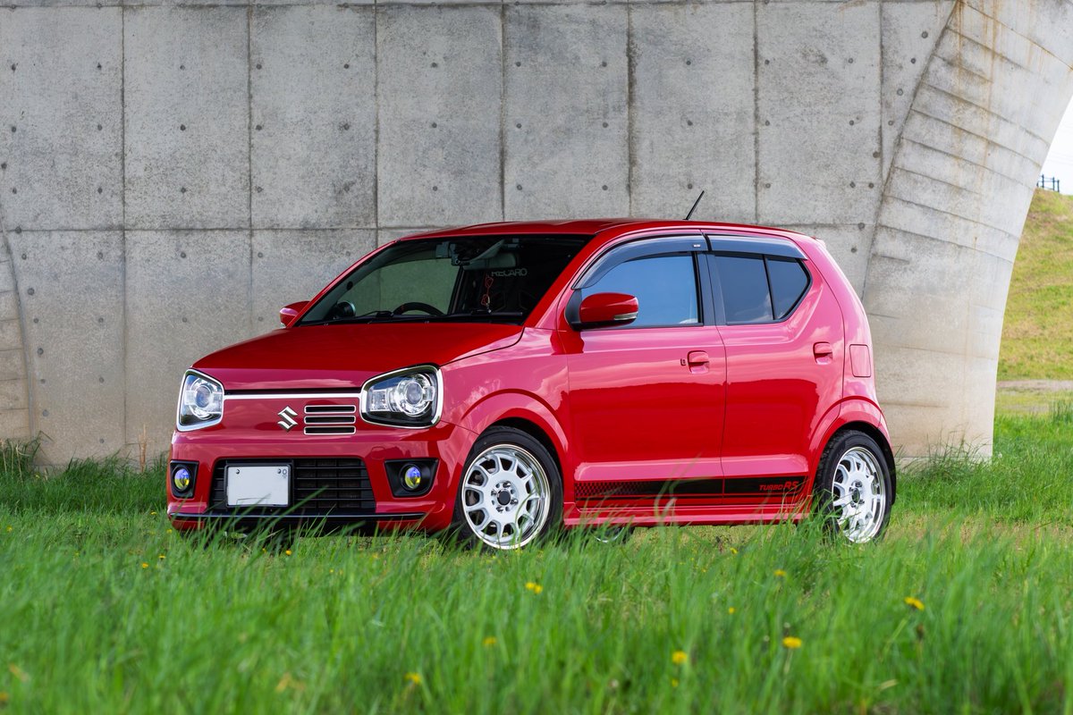 x_4gr's tweet photo. #これを見た人はこれまで所有したメーカーと台数をカウントすること 

ニッサン×2
トヨタ×1
ダイハツ×1
スズキ×3

同じメーカー連続しているのは直近のスズキ2台 https://t.co/g340tz5mox