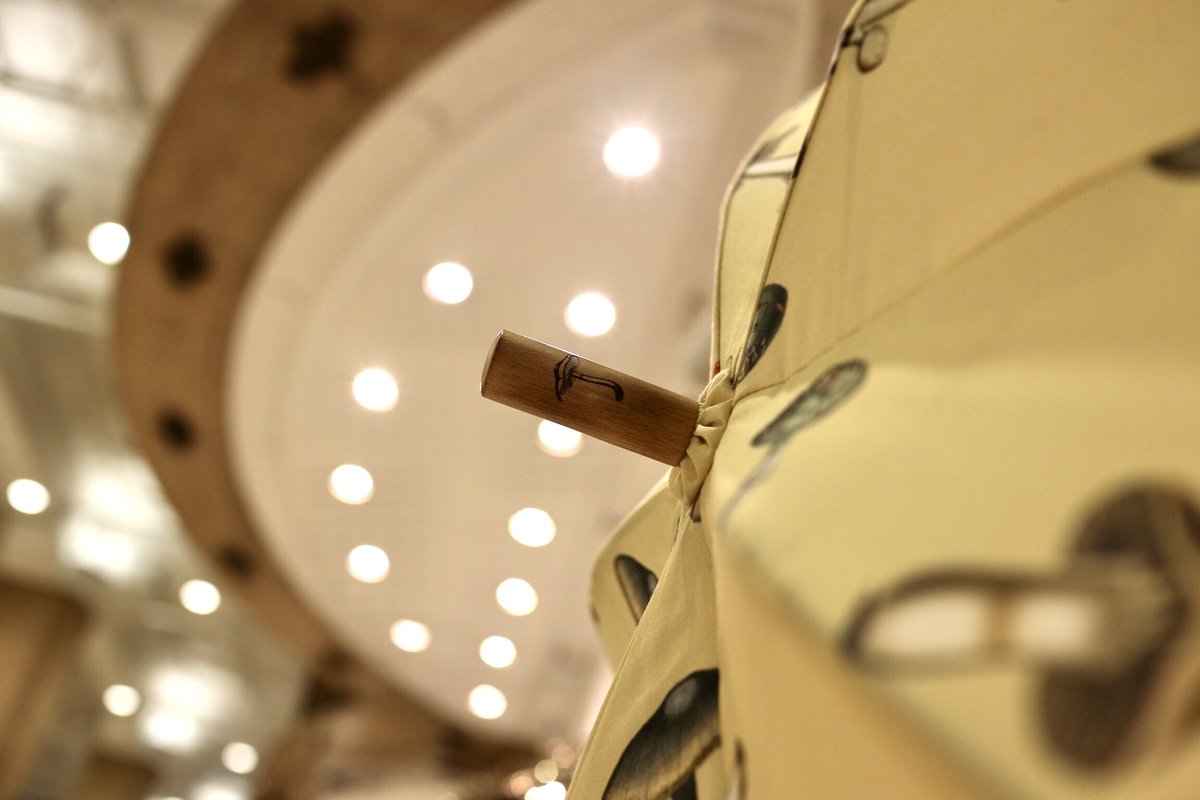 Dicesaredesigns's tweet photo. DiCesare Designs at Nihombashi Takashimaya featuring our latest collection! 

日本橋髙島屋 本館1階にてディチェザレデザインPOPUP絶賛開催中です。

雨傘、日傘、晴雨兼用傘など豊富なラインナップでご用意しております。

みなさまのご来店を心よりお待ちしております。 https://t.co/w2npdR3rcQ