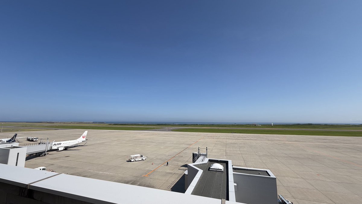 hujitadada's tweet photo. 新潟空港へ到着 https://t.co/1Q8fUIbiVr