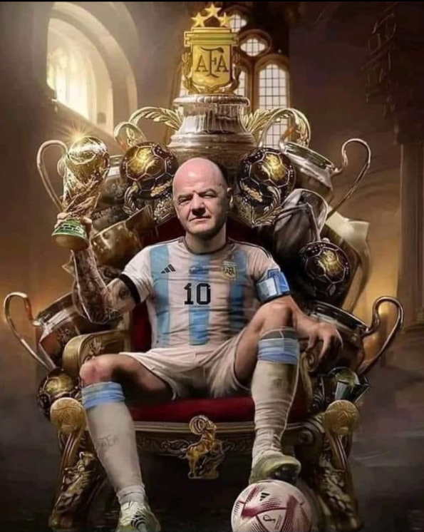 DonJose_RM's tweet photo. TRANQUILOS ARGENTINOS

YA VIENE VUESTRO GOAT A SALVAROS https://t.co/XaR1aGauOu