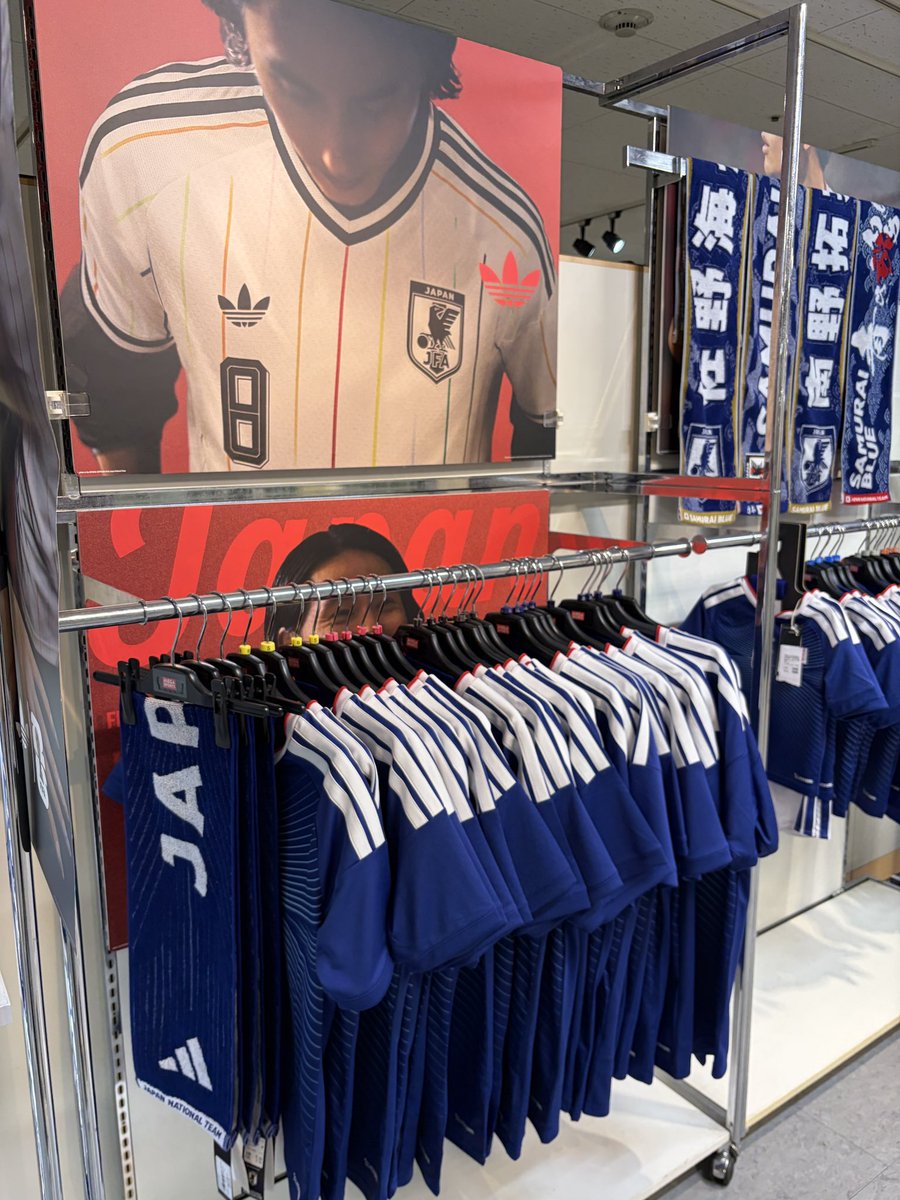 sk588441's tweet photo. あべのハルカス

ヤバすぎる🔥
来るしかない
全員集合ー⚽️
ホームユニならサイズ豊富あり
#レガシー展
#あべのハルカス
#サムライブルー
#サッカー日本代表 https://t.co/bZ0UM7UZ0z
