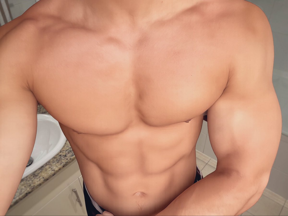 datom198's tweet photo. Pecs and Guns after some manscaping 🪒
Gazette filter too ⭐️
#chest #pecs #muscle #abs #gunshow #bigcock #aussiedick #uncut #foreskin #aussiecock #uncutaussie #bigdick #uncircumcised #teamuncut #uncutdick #biguy #aussieguy #tallguy https://t.co/N1A6rC690X
