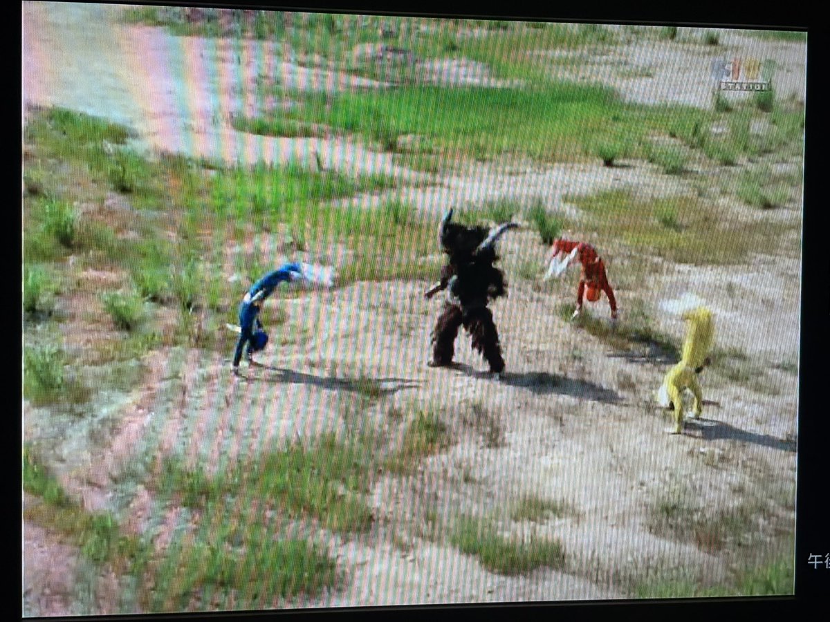 watari164's tweet photo. 昨日キッズステーションにて太陽戦隊サンバルカンを放送していて、初めてヒーローのバルシャークの中に入った時の第30話でした。
懐かしいし、嬉しいねー😆😆😆❣️
私のヒーロー原点です🦸‍♂️！！！ https://t.co/eSGC5NfsG0