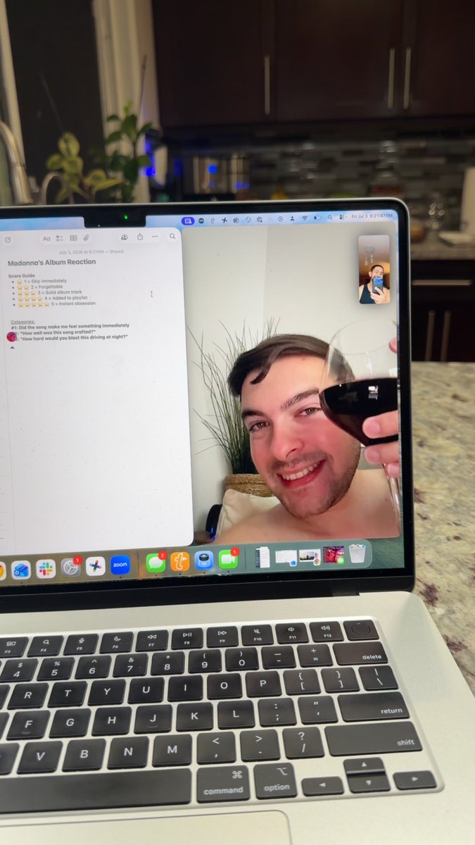 mexicanantojito's tweet photo. #ConfessionsII reaction w/ @nathanseidman https://t.co/0G1nHgzuZI