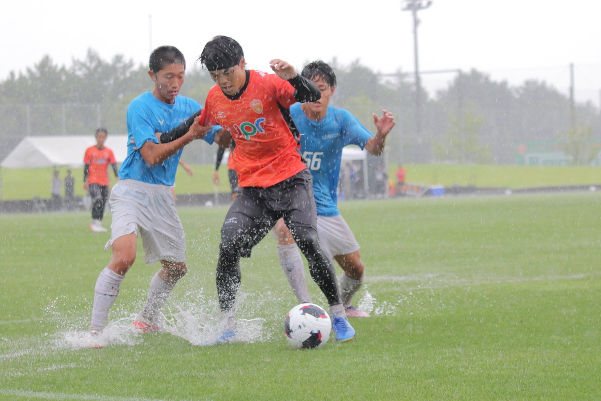 renofayamaguchi's tweet photo. 【トレーニングマッチ結果】
🆚宇部鴻城高
⏰20分×3本
1本目（1-0）
2本目（1-0）
3本目（2-0）
得点者（背番号順）
藤岡浩介、渡邉颯太、久保征一郎、郡司璃来

合計（4-0）
https://t.co/QeChiHwze4

#renofa #RERISE https://t.co/RDR8DbRZG5