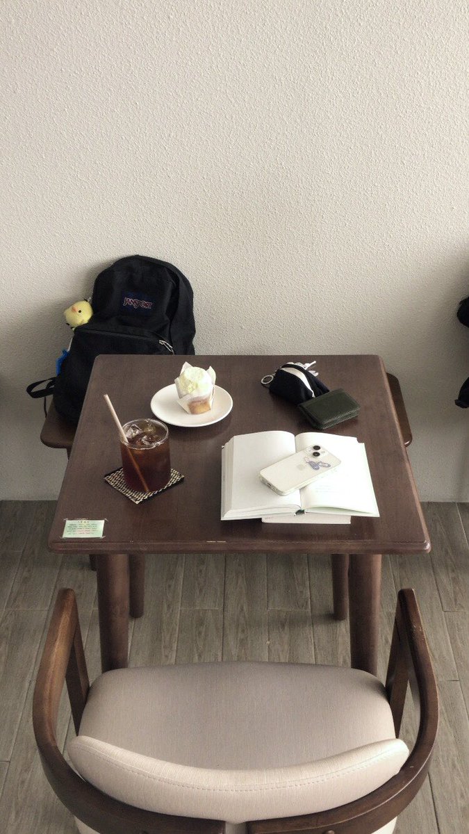 az3ure's tweet photo. https://t.co/qadcEfhrcE