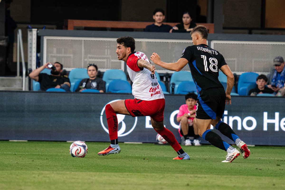 Xolos's tweet photo. ¡Ganaron los Border City Dogs! 🏟️
Con doblete de Adonis Preciado superamos 1 - 2 a @sjearthquakes en duelo amistoso de pretemporada.
#BorderCityDogs https://t.co/fDfTVh7BJS