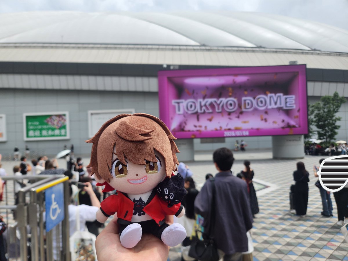 3io_96's tweet photo. ドーム着いた！トートまだあるかな😭 https://t.co/xLCSESfr2j