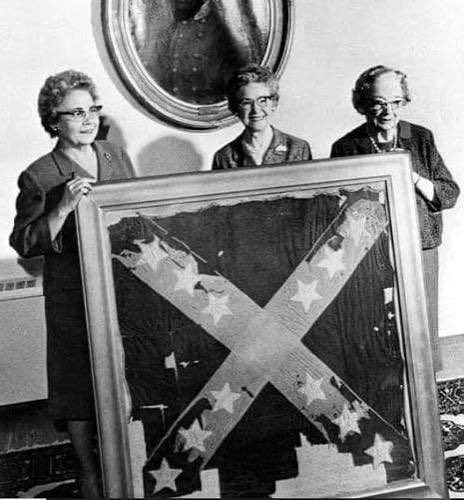 Lorelei1861's tweet photo. BLM burned a priceless Confederate battle flag flown by Stonewall Jackson. They also burned 19th century books and manuscripts. https://t.co/iO6ZaIlqD6