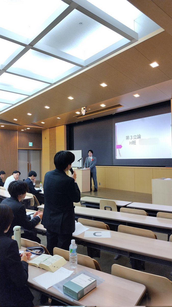 dohokai_'s tweet photo. 6月14日、キャンパスプラザ京都にて、2026年度お試し討論会を行いました❗

今年は、予想をはるかに超える人数の１回生が参加してくれたこともあり、13チームという超大規模の討論会になりました。 https://t.co/Uf0xYkWEL1