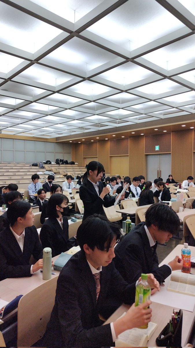 dohokai_'s tweet photo. 6月14日、キャンパスプラザ京都にて、2026年度お試し討論会を行いました❗

今年は、予想をはるかに超える人数の１回生が参加してくれたこともあり、13チームという超大規模の討論会になりました。 https://t.co/Uf0xYkWEL1
