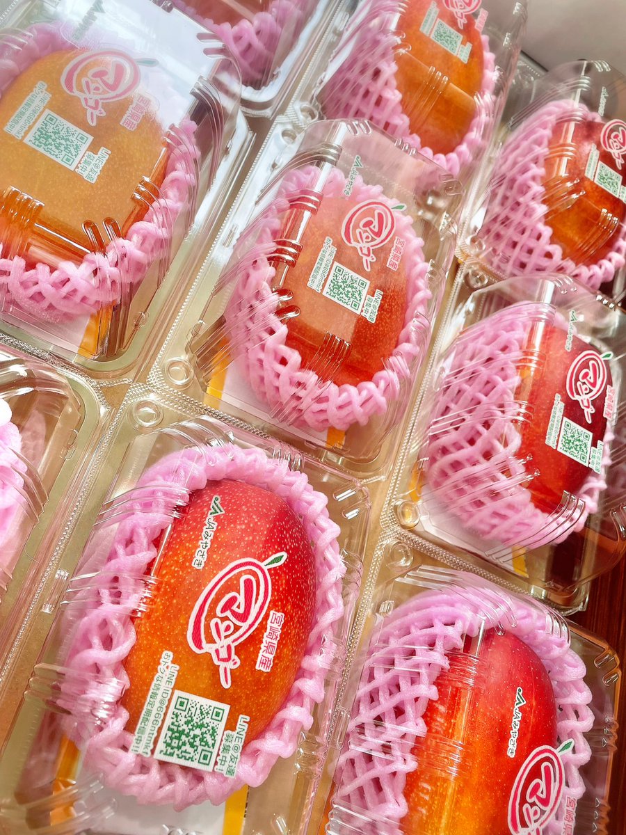 お待たせしました💦フルーツ販売オープンしてますー！٩( >ω< )و