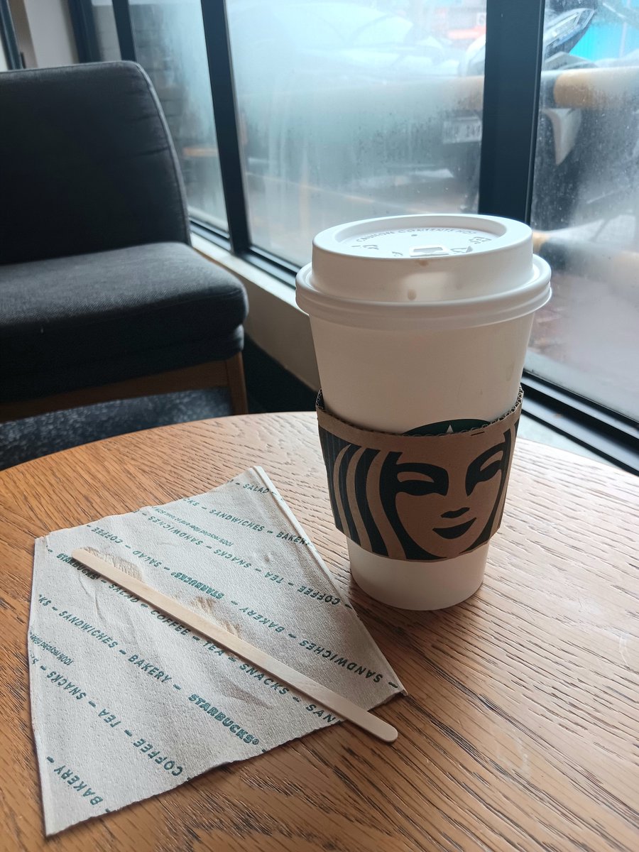 engr_ryel's tweet photo. 📍SB California Garden Square

#alone #altermnandaluyong https://t.co/FWp6rB6ZWq