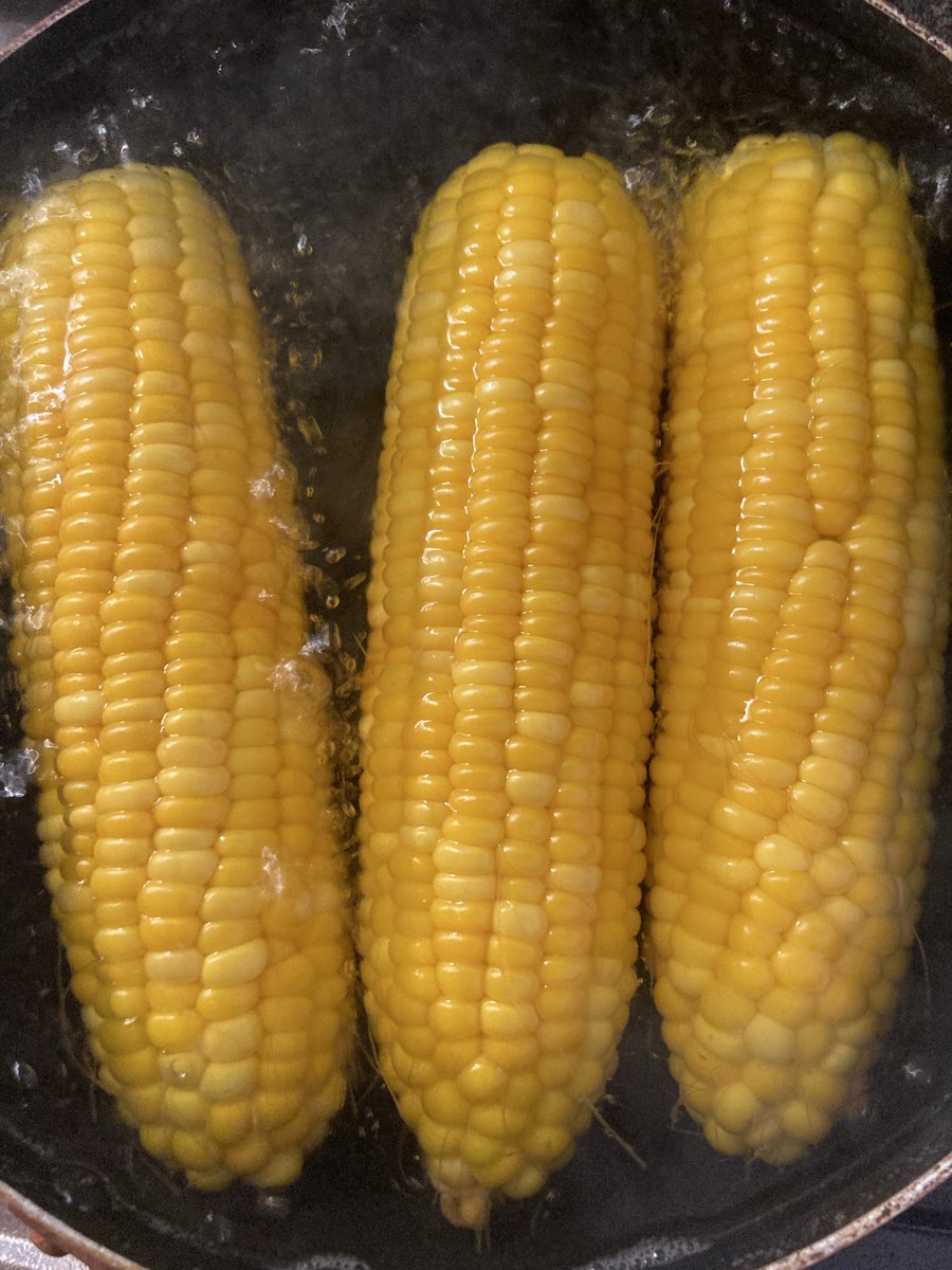 forcooking3's tweet photo. これは見るからに当たりのとうもろこし🌽 https://t.co/llROAQSOBd