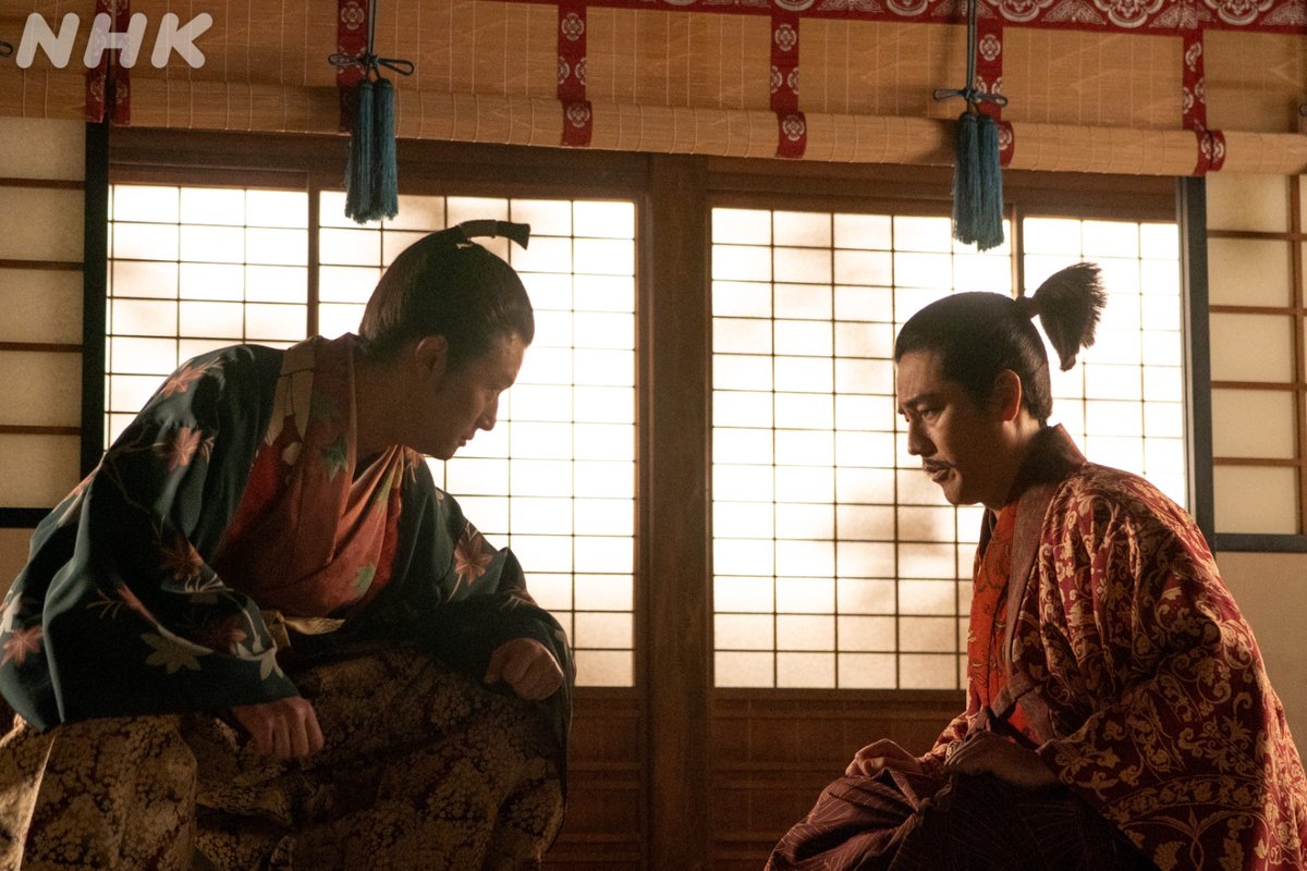 nhk_toyotomi's tweet photo. あす放送❗️
⚫️第26回「信長を笑わせろ！」
7月5日(日)［総合］夜8:00ほか

第7章「運命の本能寺編」第二幕
信長は長宗我部元親との約束を翻し、元親が激怒
間を取り持った光秀は苦しい立場に陥る

あらすじは🔗https://t.co/H27bK07jIQ

#豊臣兄弟 #大河ドラマ #仲野太賀 https://t.co/0qJiBtHZO2