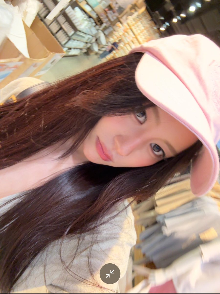 ciize_jpn's tweet photo. ciizeがInstagramを更新しました🧢

#ciizezphr
#CiizeRutricha https://t.co/qdTuDJbcpA