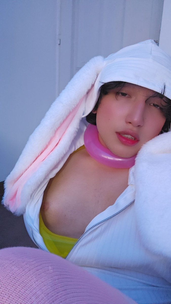 BlueOpalUwU's tweet photo. This Bunny ๐ฐis Learning, How Am I doing?, slide and let me know in the comments ๐ฐ
#femboy #cosplay #bunny #bunnycostume #femboi #sissy #OF #stripchat #onlyfans #FemboyOF #altboy #softboy #camboy #CamModelLive #gay #femboyfriday https://t.co/im4yFkUuhL