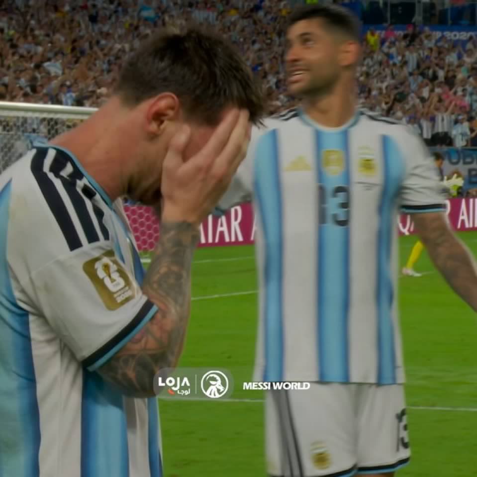 Alexaxfcb's tweet photo. Messi llorando luego del gol del Cuti Romero

Sí, el que hace 4 años fue campeón del mundo, el que no le debe nada a nadie, el mejor en lo que llevamos de mundial. Esto SÍ es tener mentalidad competitiva https://t.co/2VpNnDxtB0