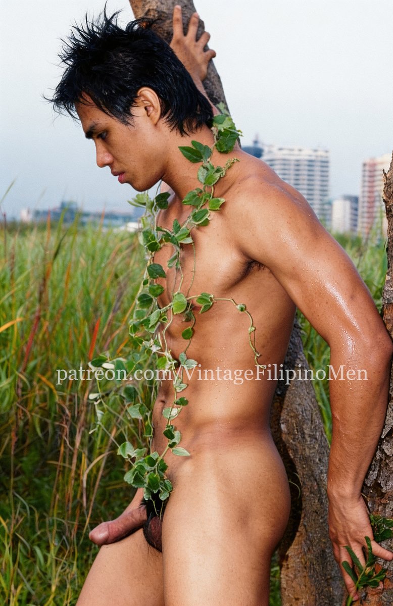 PinoyChikaChika's tweet photo. More of Josh Ivan Morales from the JCC Calendar Boys of 2005 series. Did you know that Josh, whose real name is Maico Eduria, was a Commerce student at Liceo de Cagayan when he joined the Bodyshots modeling competition? https://t.co/SsvvuZ09gp