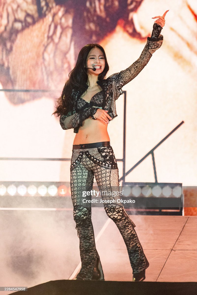 JennieDCGallery's tweet photo. 260704 #JENNIE headlines the 2026 Roskilde Festival in Denmark ─ getty images https://t.co/FBAM9xPP8F