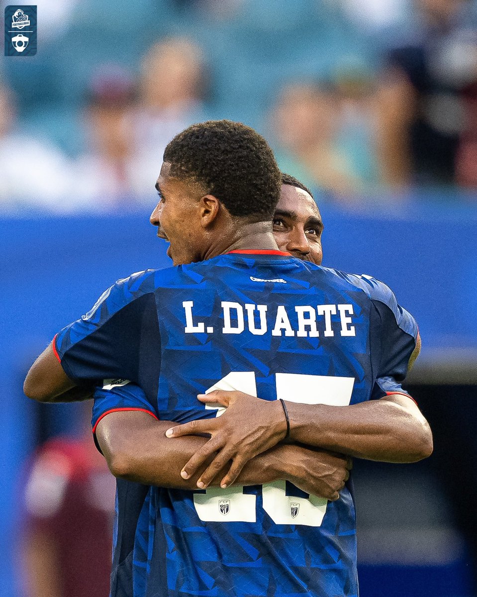 Footballogue's tweet photo. 𝗟𝗘 𝗖𝗔𝗣-𝗩𝗘𝗥𝗧 𝗠𝗘́𝗥𝗜𝗧𝗘 𝗨𝗡 𝗜𝗠𝗠𝗘𝗡𝗦𝗘 𝗥𝗘𝗦𝗣𝗘𝗖𝗧 🫡🇨🇻

BRAVO BRAVO BRAVO BRAVO !!! 👏👏

Pour une première Coupe du monde, ils ont joué sans complexe, avec du cœur et de l’audace.

Ils n’ont PERDU AUCUN MATCH sur 90 minutes en ayant affronté notamment l’Espagne et l’Argentine 😳

HISTORIQUE !!!!