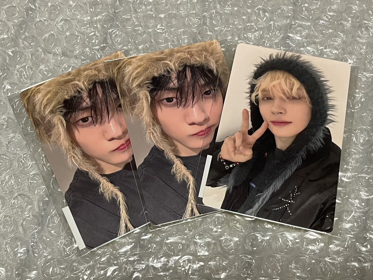BlueHourFairy's tweet photo. 2026 TXT MOA CON IN JAPAN 千葉 ラキドロ
【譲】千葉公演限定トレカ スビン ヒュニンカイ
　          🐰🐧

【求】🐰900🐧600
（各＋送料）

お求めの方いらっしゃいましたら
お気軽にお声がけください！🌼

まとめての方優先

#txt #txt共同 #txt共同購入 https://t.co/HrWq9kO0Nf