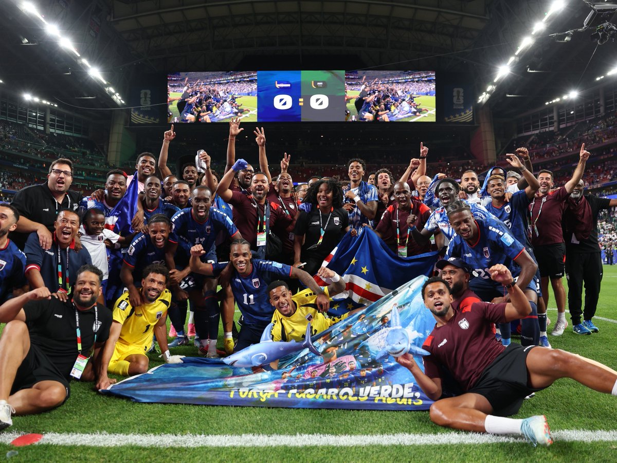 centralreality's tweet photo. 🚨VENCEDORES: Mesmo eliminado da Copa do Mundo, Cabo Verde teve uma atuação histórica em sua primeira participação no campeonato! #FIFAWorldCup https://t.co/xOfwXSrLk0