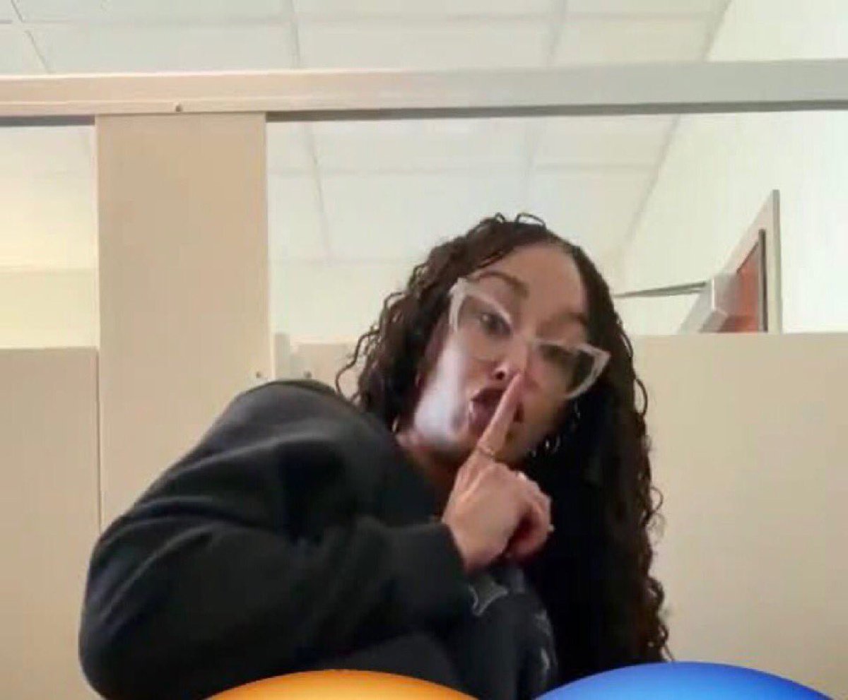 annabellye64's tweet photo. Stepsis caught stepbro jerking off and wanted to have a taste too

Full video 🎥🎥🎥🎥🎥
👇👇👇👇👇👇👇👇 https://t.co/dsnjUyvL19