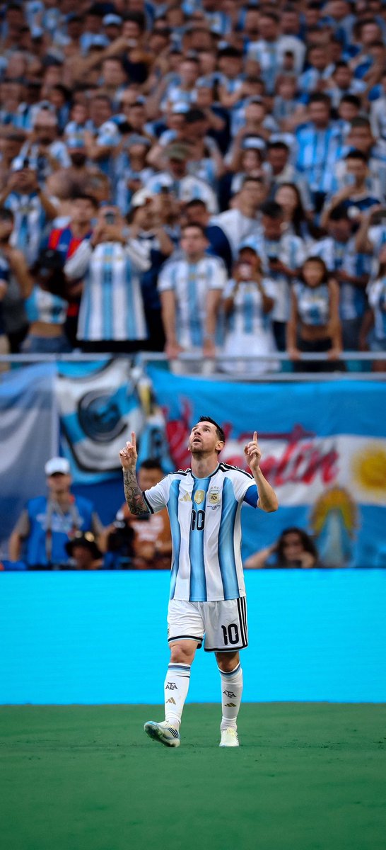 n_9ht's tweet photo. كاتب التاريخ 🇦🇷💙 https://t.co/BOpUeTfMr8