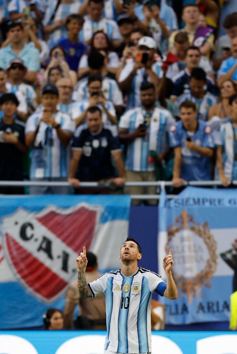 tomifernandezd_'s tweet photo. Hasta el final. Siempre. https://t.co/gJZhA0wqhF