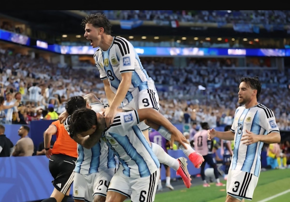 jebossi's tweet photo. No pain, no gain.
#argentina https://t.co/3R92daBuUG
