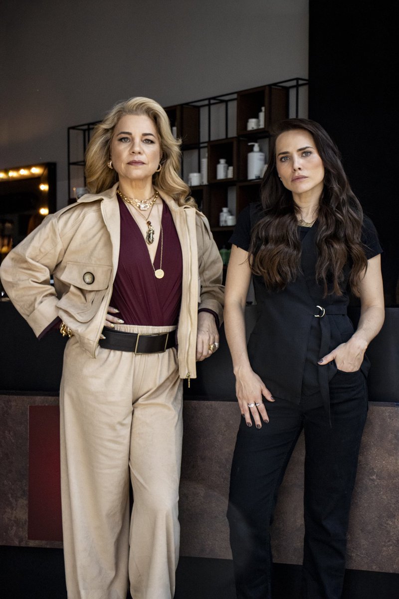 tvglobo's tweet photo. tome a foto pra vcs 👀 a vingança tá vindo aí, viu? #QuemAmaCuida #TVGlobo https://t.co/vOaLFHcPsV