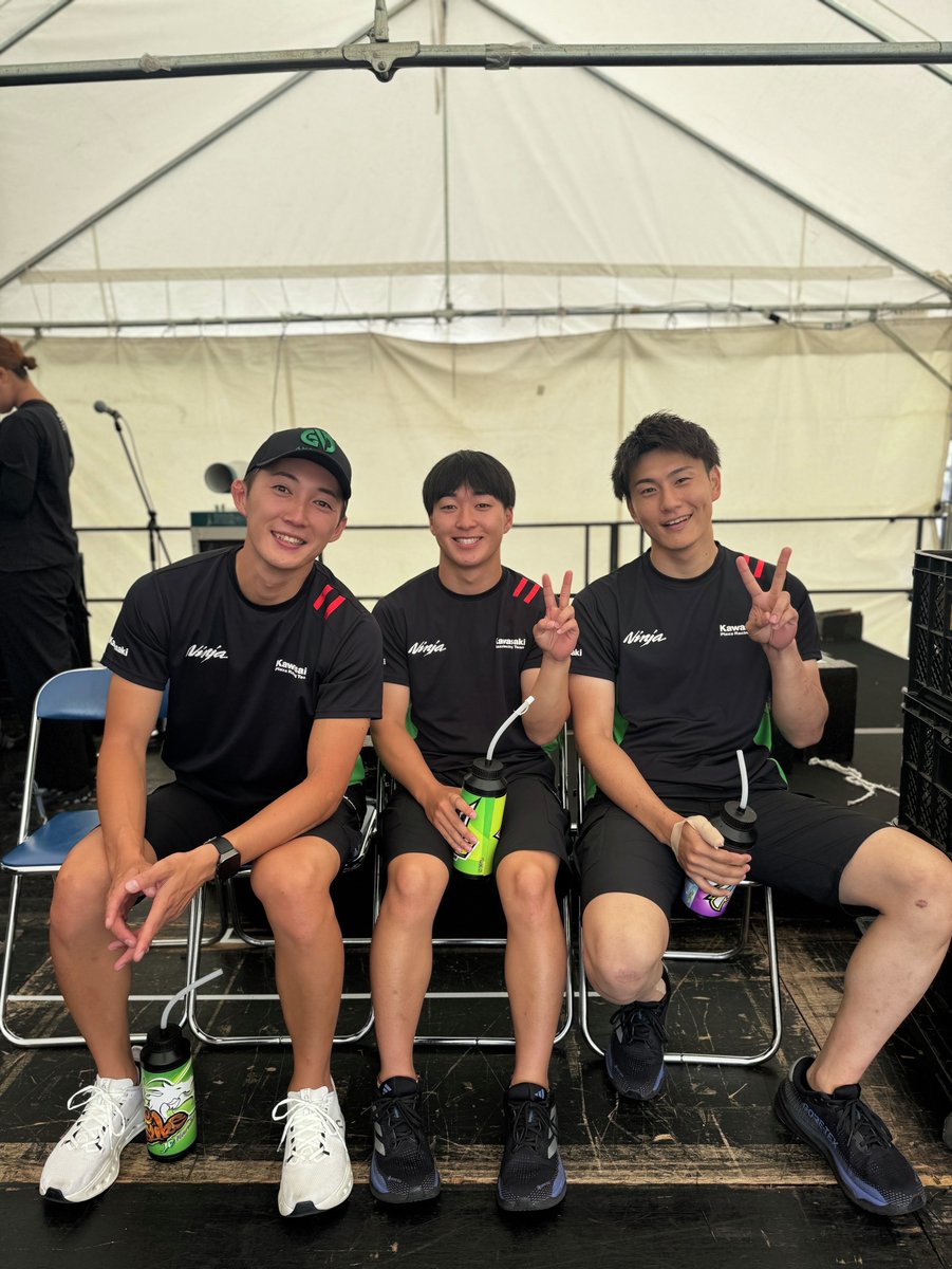 鈴鹿8耐 このあと10時10分よりカワサキブースにてKawasaki Plaza